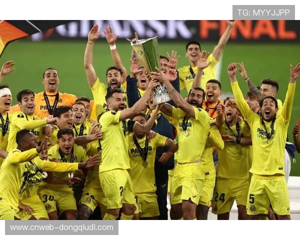 多特蒙德vs比利亚雷亚尔：吉拉西支点作用对决黄潜反击效率